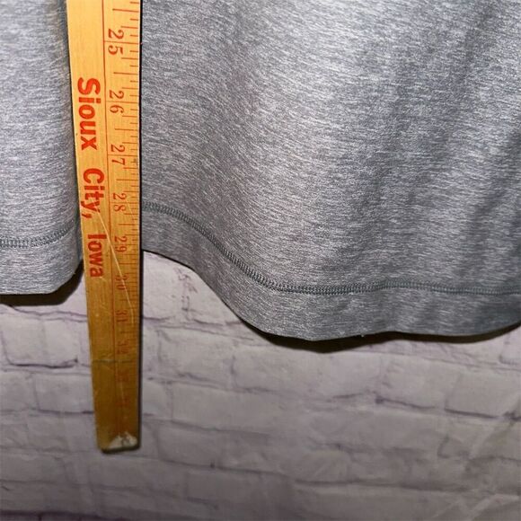 Lululemon Men's Gray Full Zip Long sleeve Size M Lightweight Reflective - Picture 6 of 7